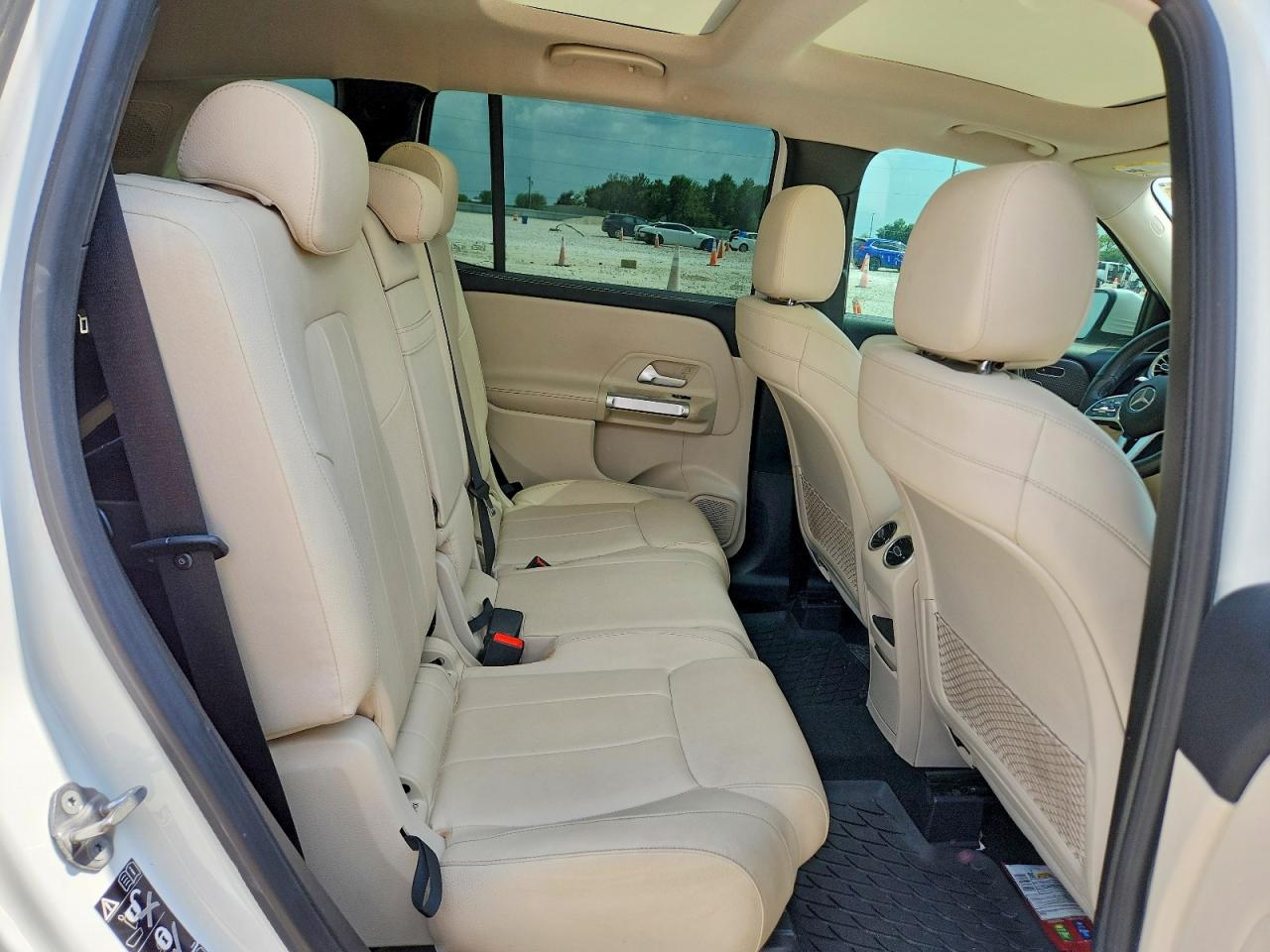 2021 MERCEDES-BENZ GLB GLB250