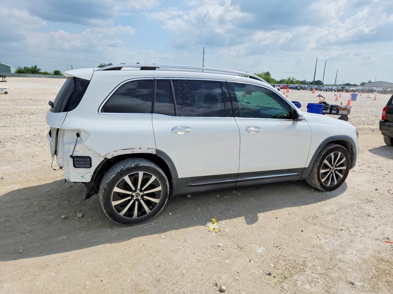 2021 MERCEDES-BENZ GLB GLB250