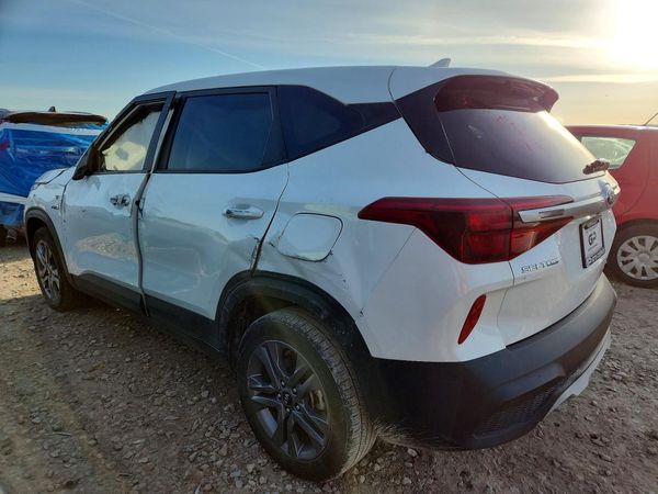 2021 KIA SELTOS LX
