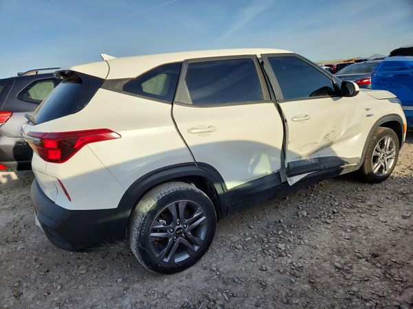 2021 KIA SELTOS LX