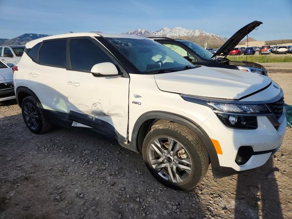 2021 KIA SELTOS LX