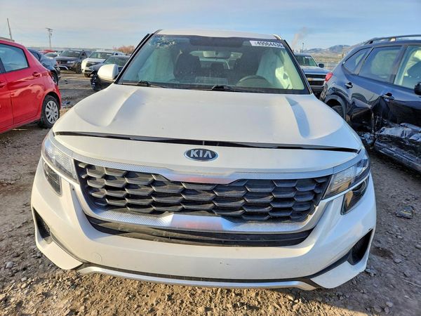 2021 KIA SELTOS LX