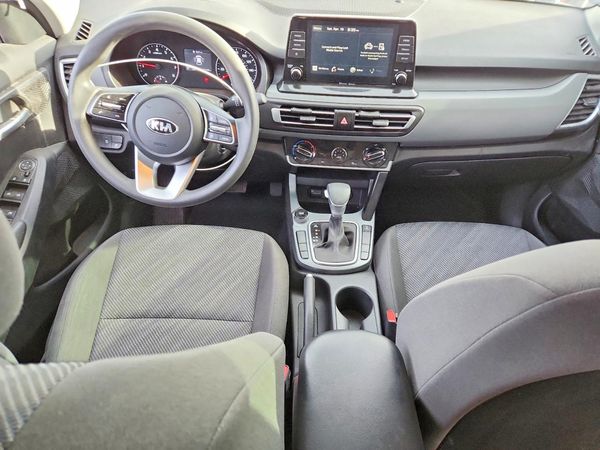 2021 KIA SELTOS LX