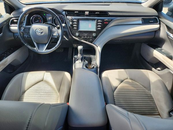 2019 TOYOTA CAMRY