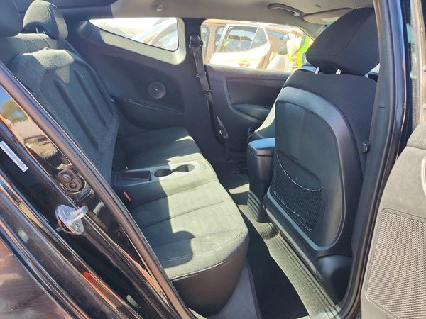 2015 HYUNDAI VELOSTER