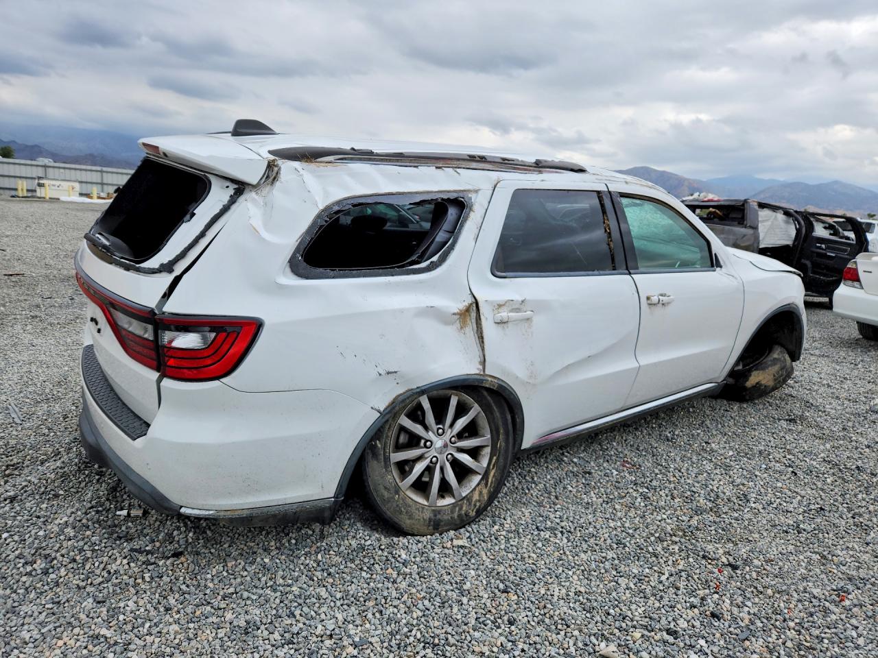 2016 DODGE DURANGO SXT