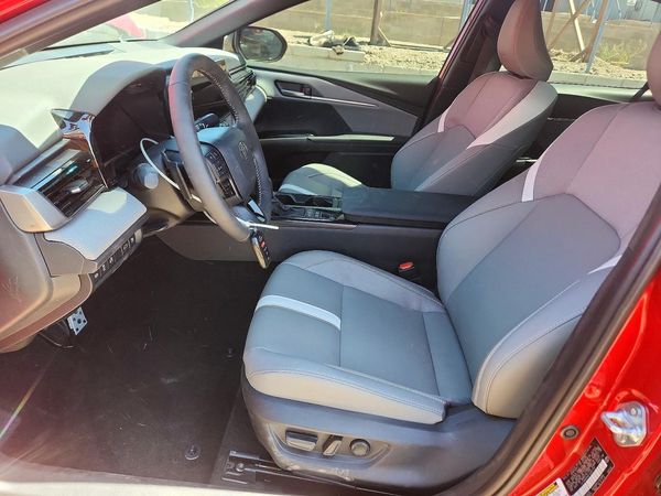 2026 TOYOTA CAMRY