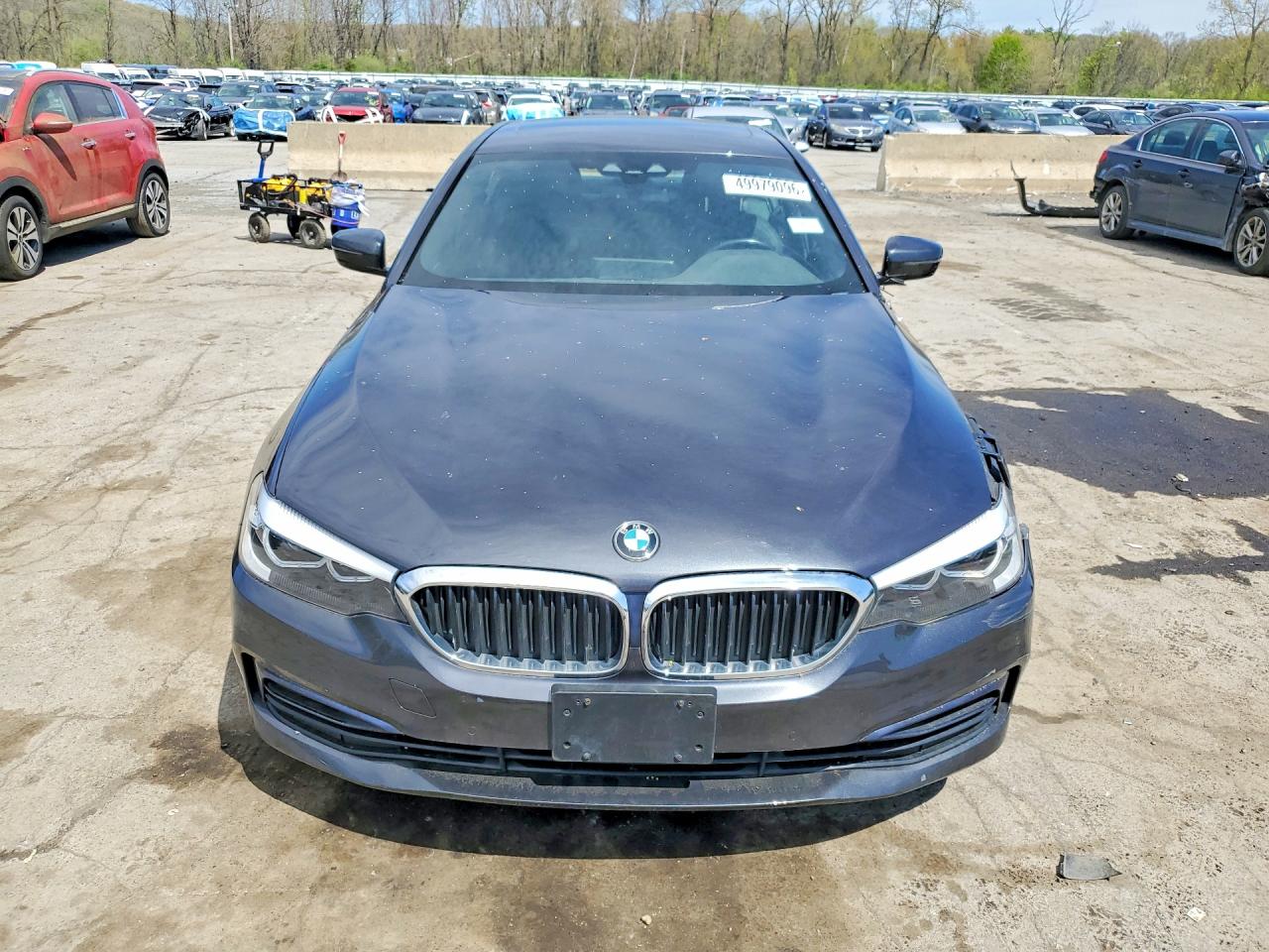 2019 BMW 530