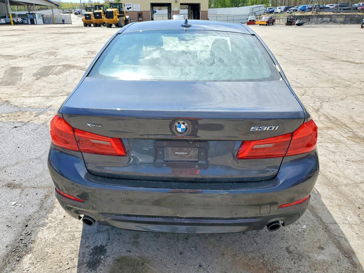 2019 BMW 530