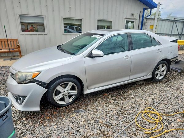 2013 TOYOTA CAMRY