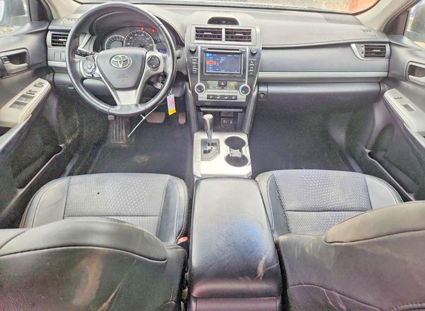2013 TOYOTA CAMRY