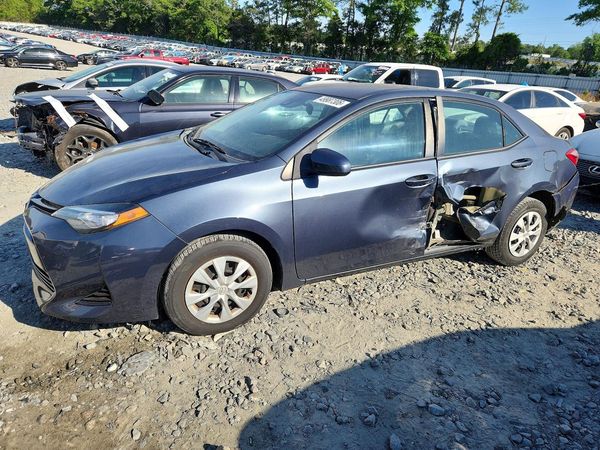 2017 TOYOTA COROLLA