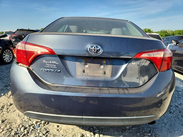 2017 TOYOTA COROLLA