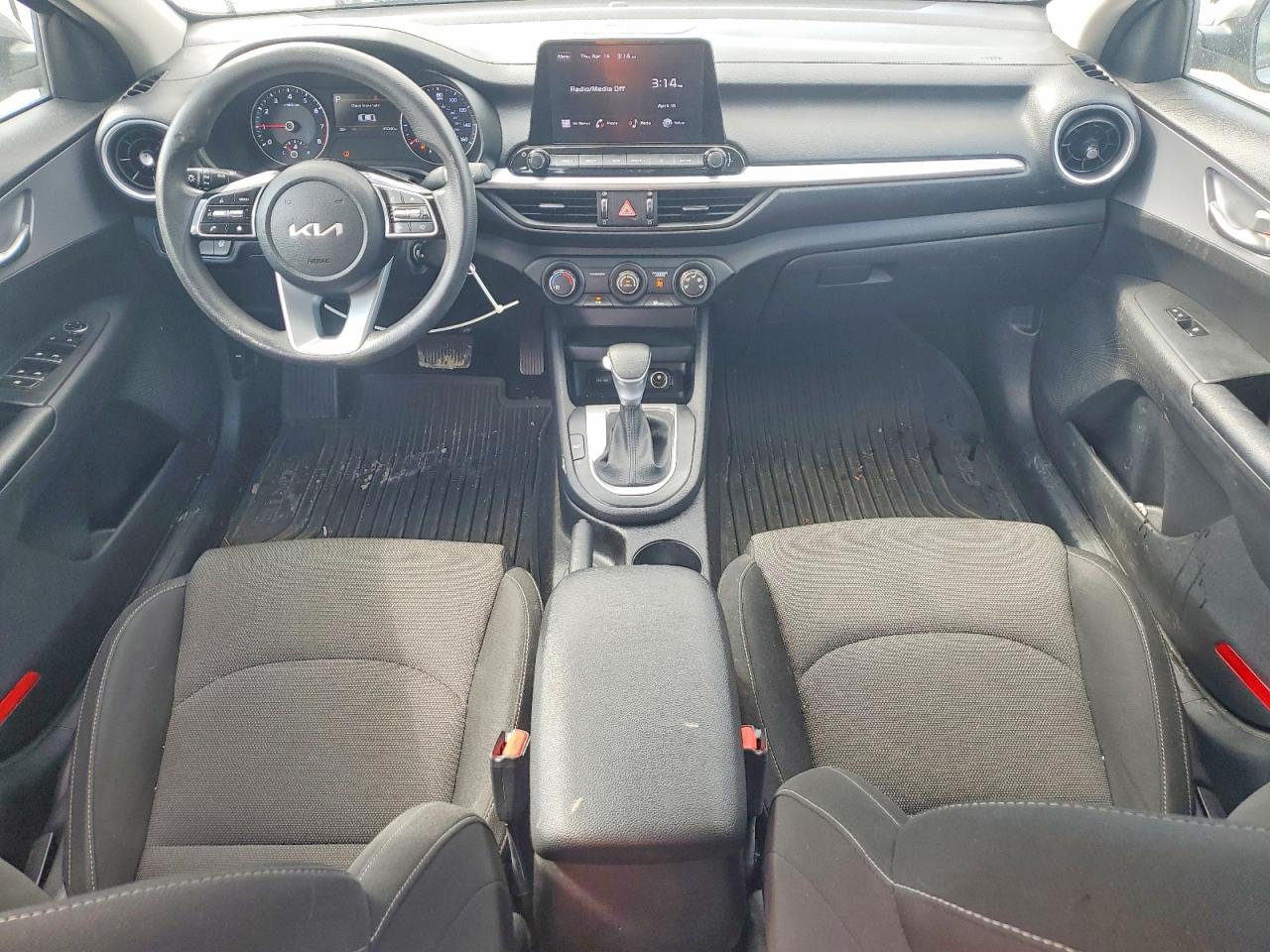2022 KIA FORTE FE, LXS