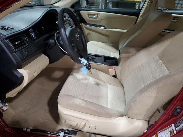 2016 TOYOTA CAMRY