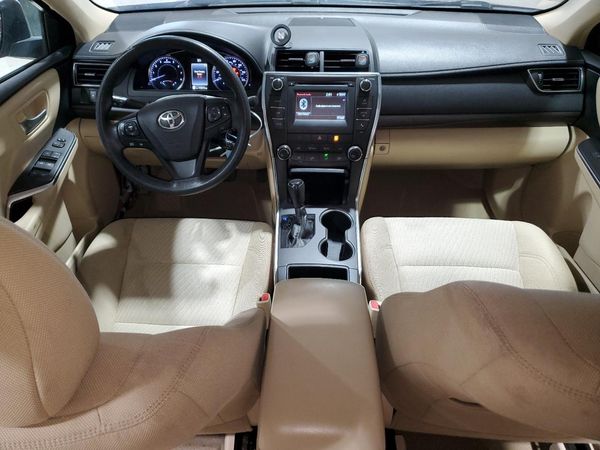 2016 TOYOTA CAMRY