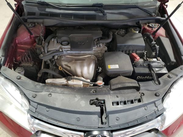 2016 TOYOTA CAMRY