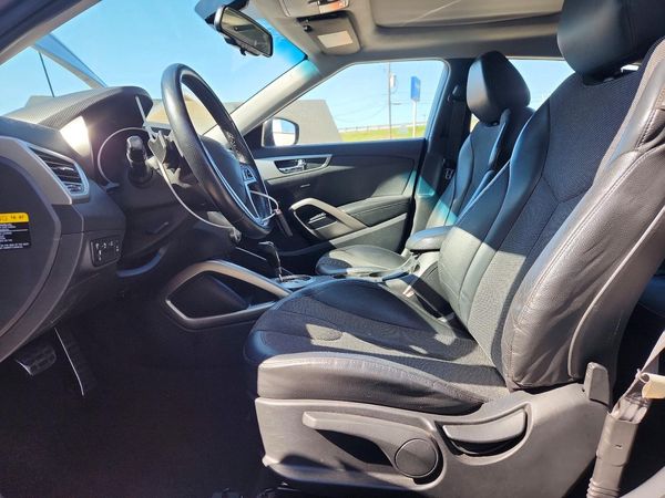 2012 HYUNDAI VELOSTER