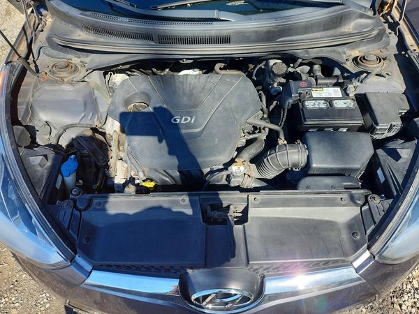2012 HYUNDAI VELOSTER
