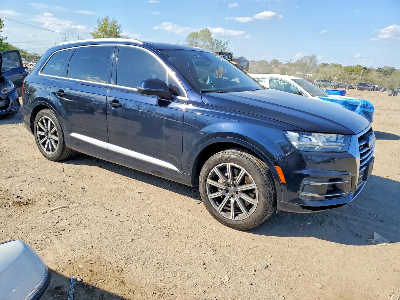 2017 AUDI Q7 quattro Premium Plus