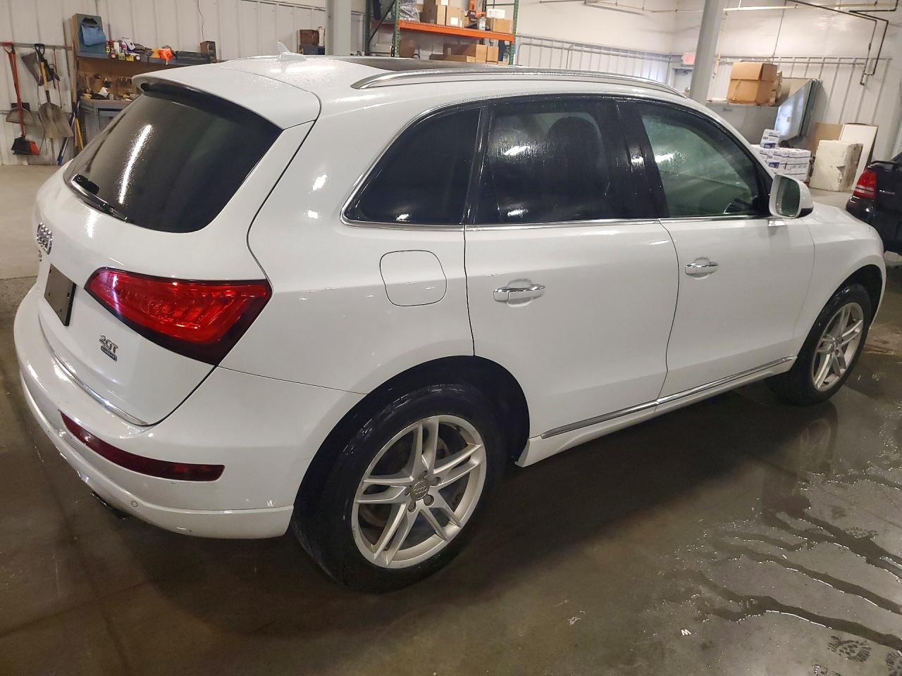 2015 AUDI Q5