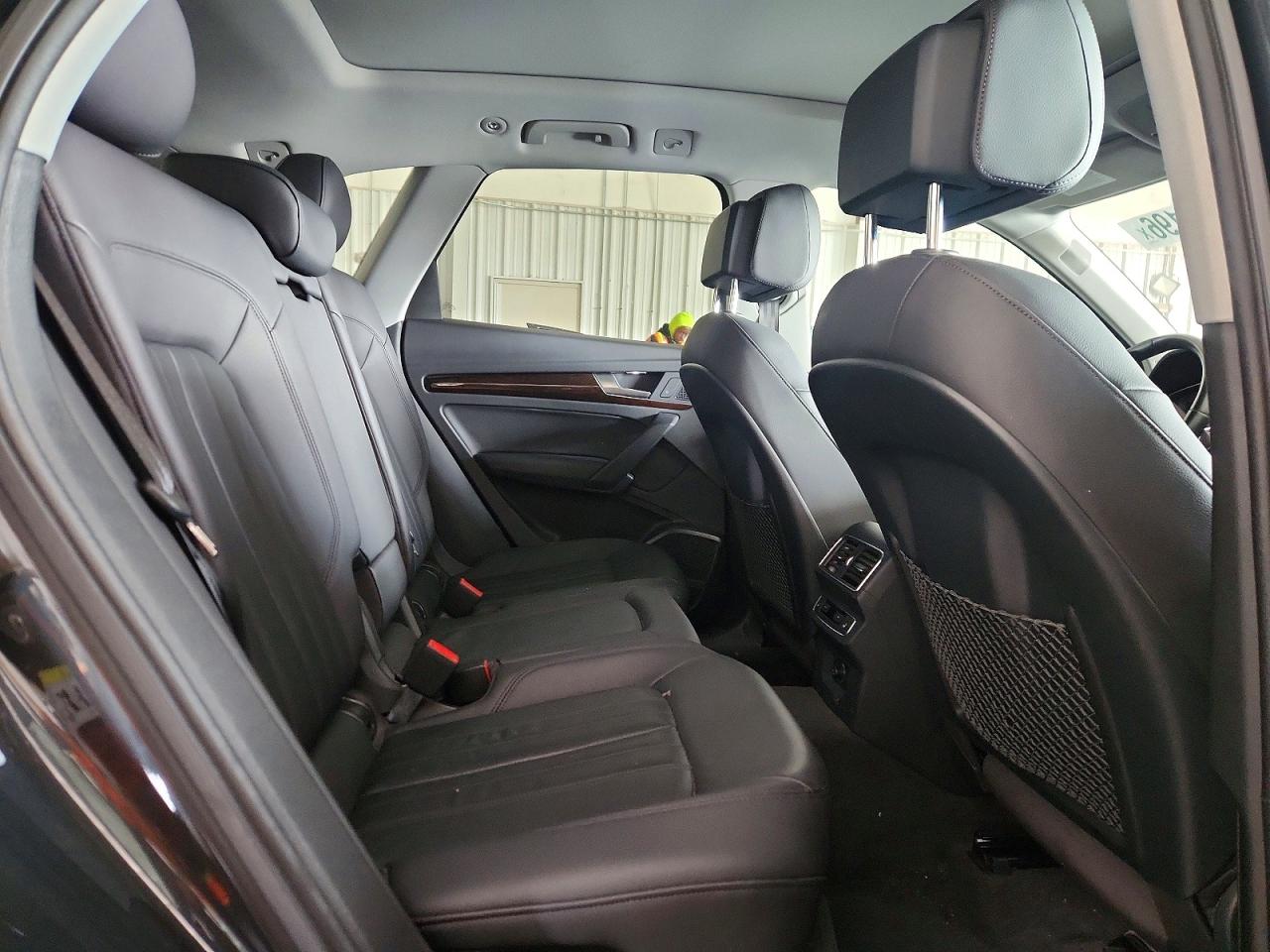 2018 AUDI Q5 quattro Premium Plus