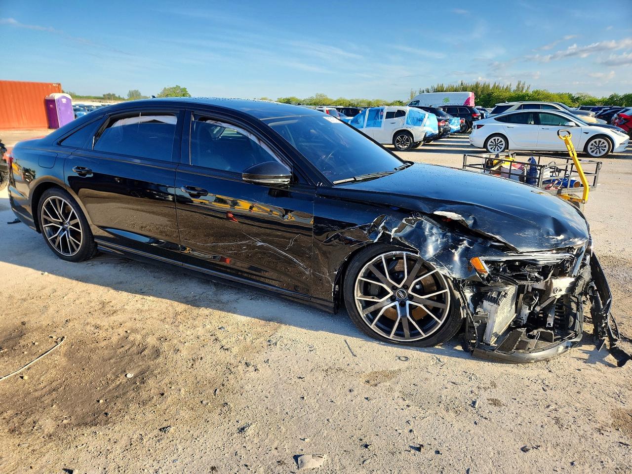 2020 AUDI A8