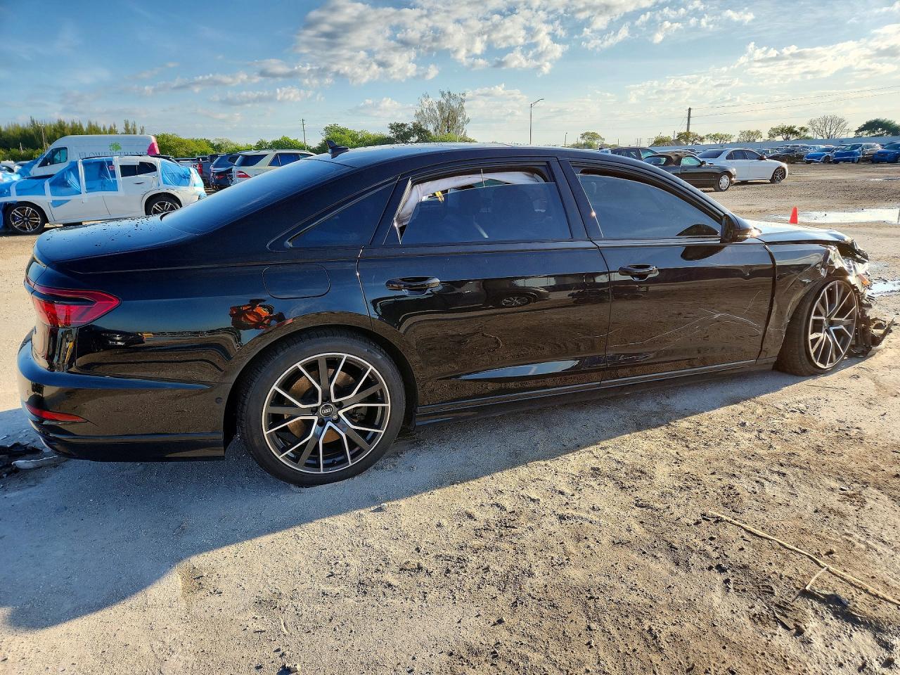 2020 AUDI A8