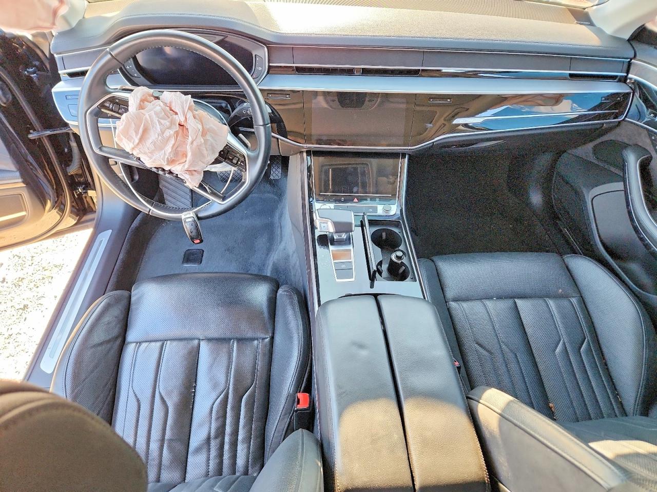 2020 AUDI A8