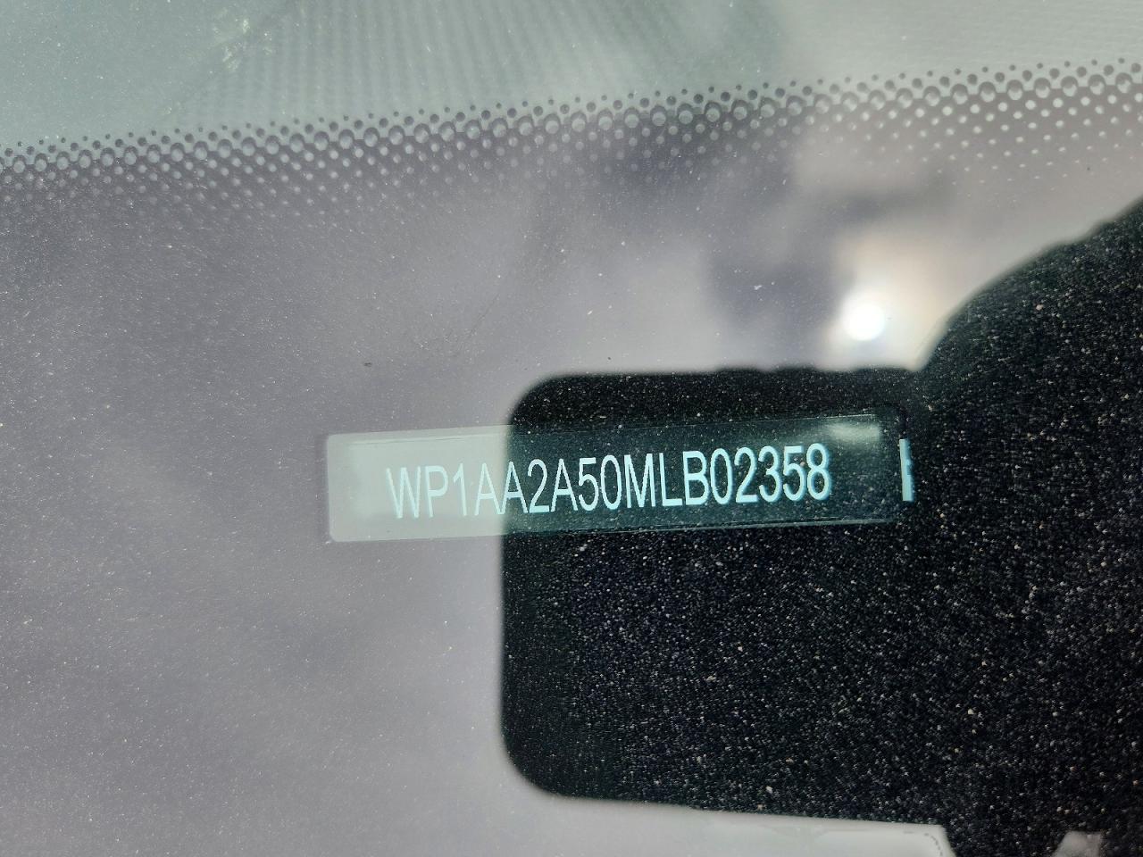 2021 PORSCHE MACAN Base