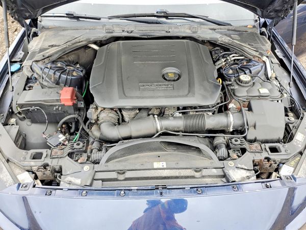 2017 JAGUAR XE Premium
