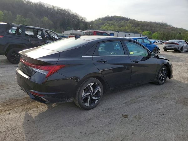 2021 HYUNDAI ELANTRA