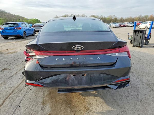 2021 HYUNDAI ELANTRA