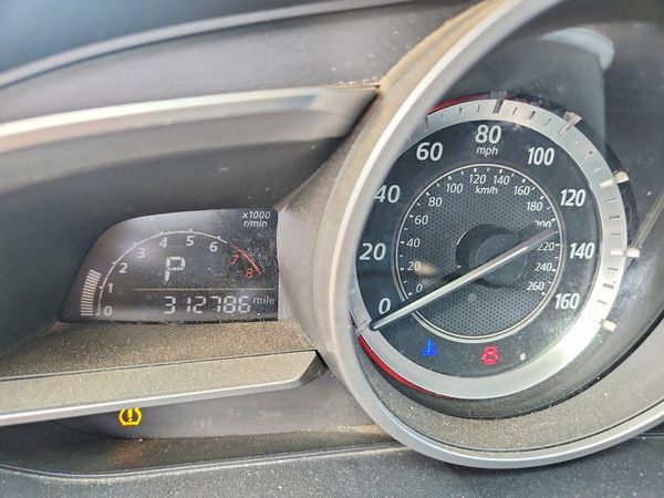 2016 MAZDA 3