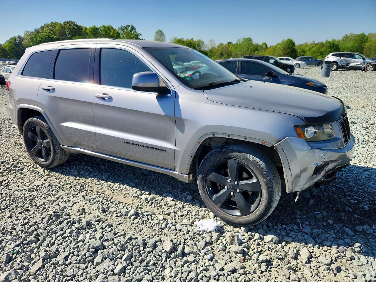 2015 JEEP GRAND CHEROKEE LAREDO 4X2