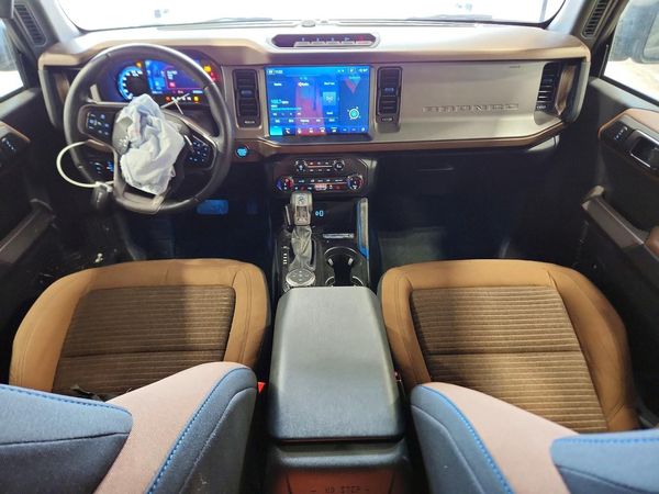 2022 FORD BRONCO