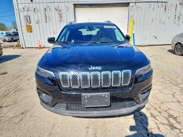 2019 JEEP CHEROKEE LATITUDE PLUS 4X4