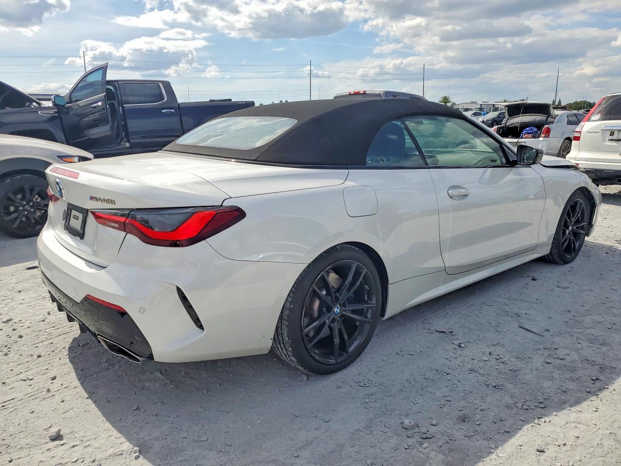 2021 BMW M440I