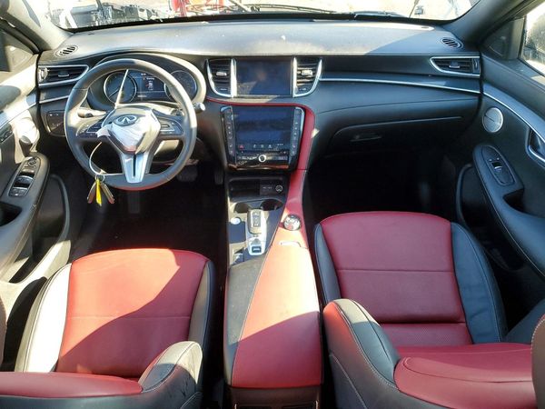 2025 INFINITI QX50 Sport
