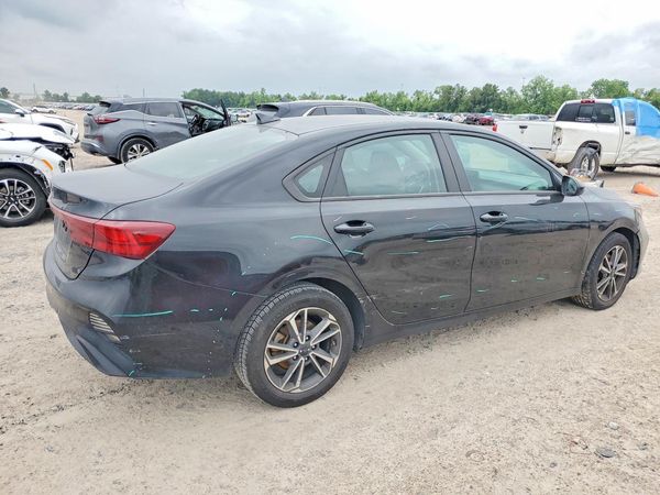 2022 KIA FORTE FE, LXS