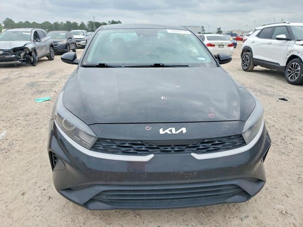 2022 KIA FORTE FE, LXS