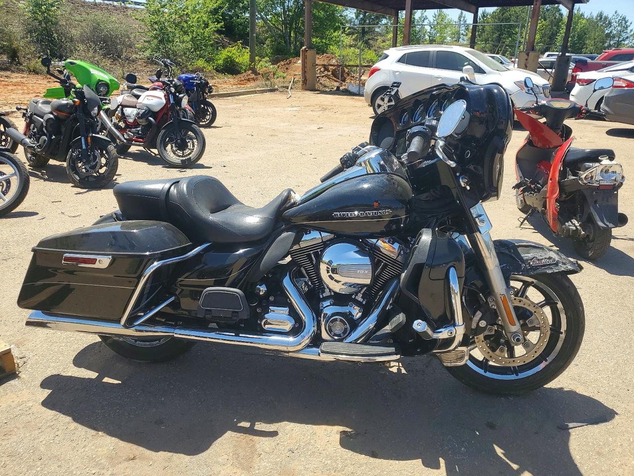 2014 HARLEY-DAVIDSON FLHTK