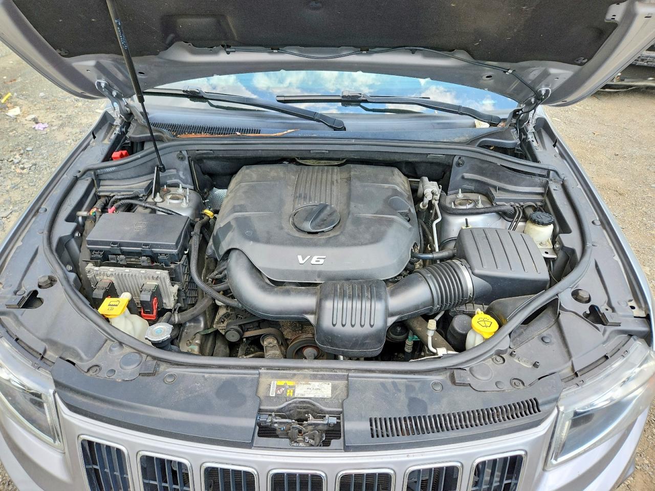 2015 JEEP GRAND CHEROKEE LIMITED 4X4