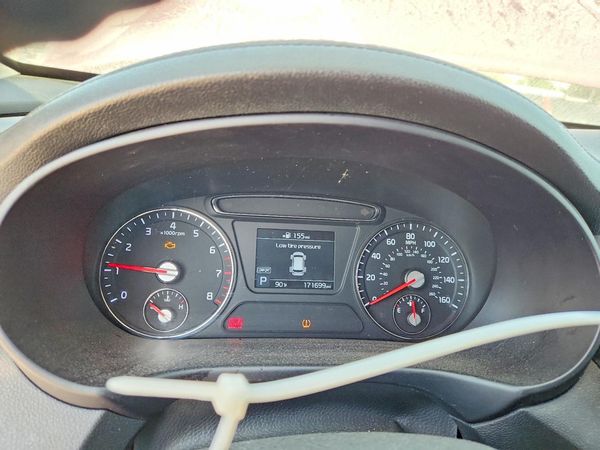 2019 KIA SORENTO L, LX, S