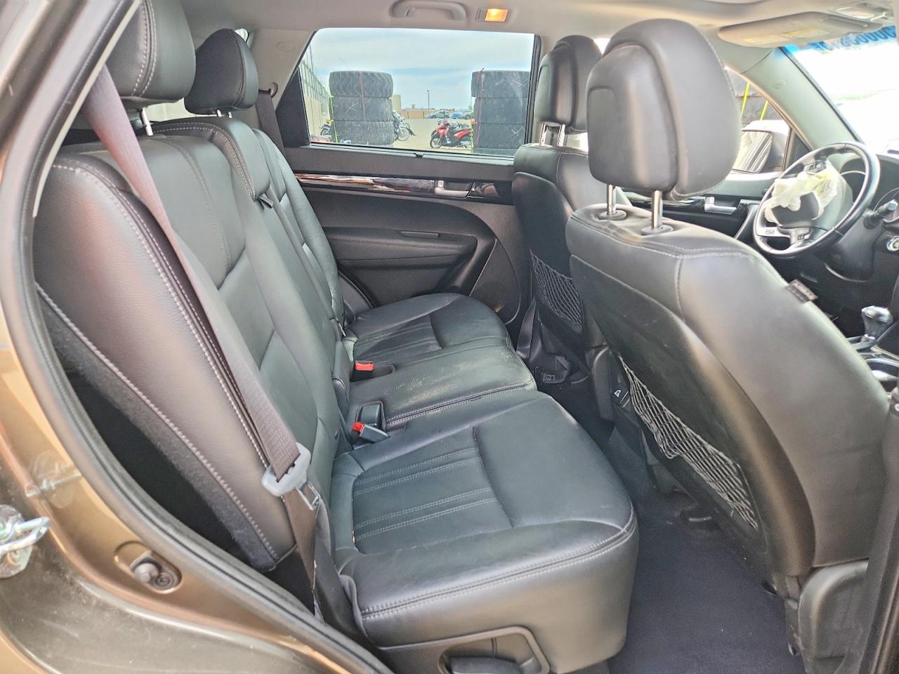 2015 KIA SORENTO GLS
