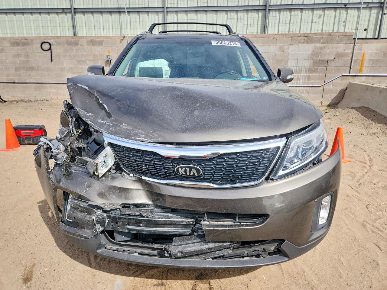 2015 KIA SORENTO GLS