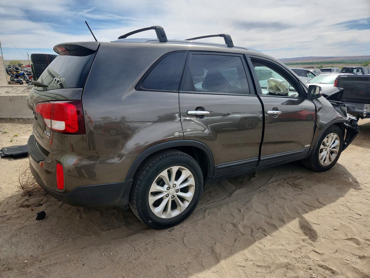 2015 KIA SORENTO GLS
