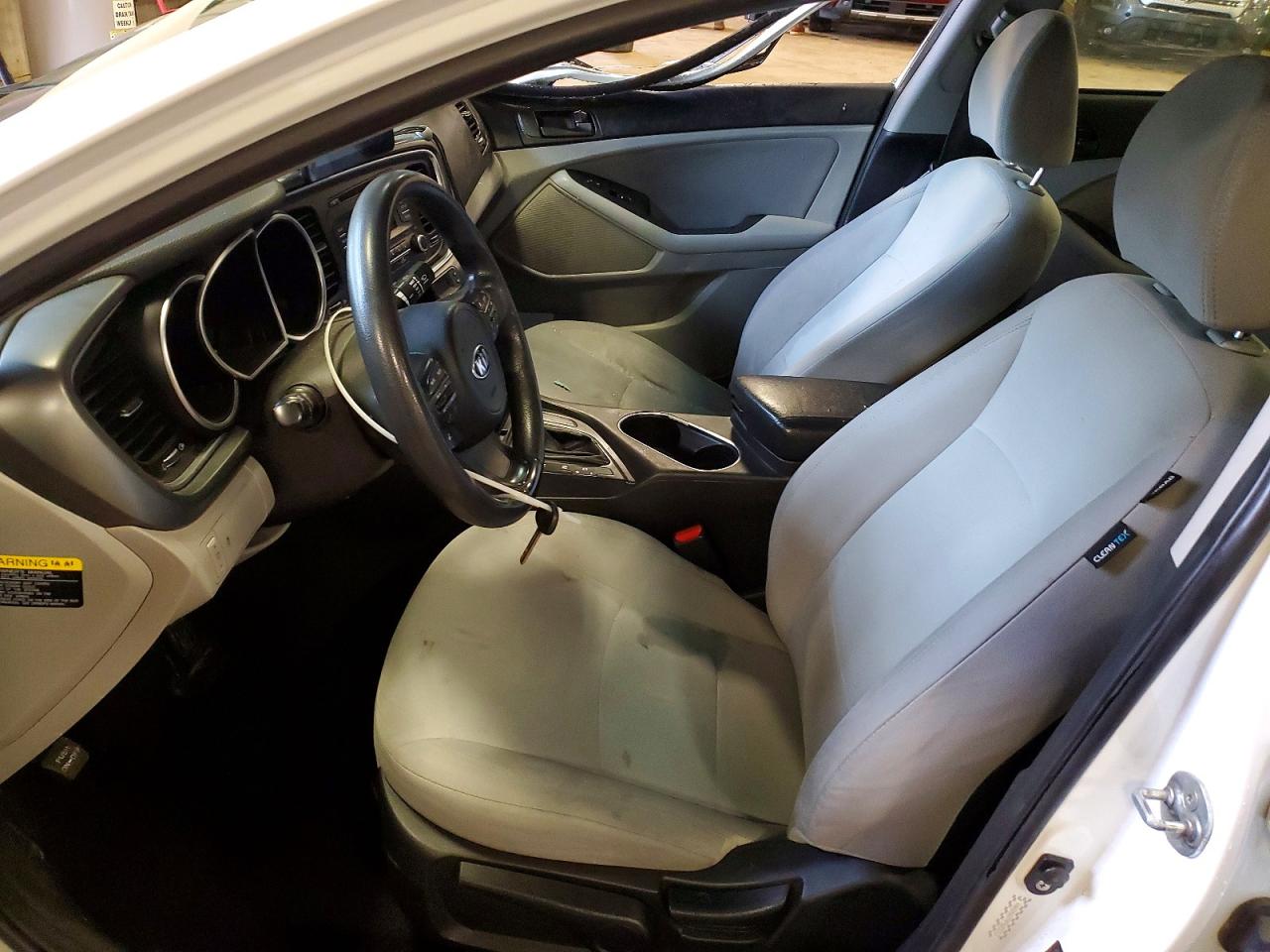 2015 KIA OPTIMA GL - Middle-low