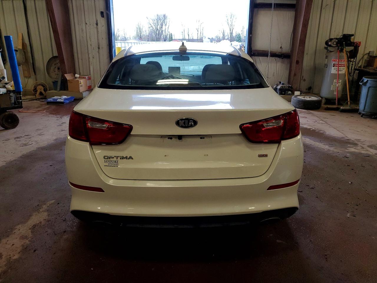 2015 KIA OPTIMA GL - Middle-low