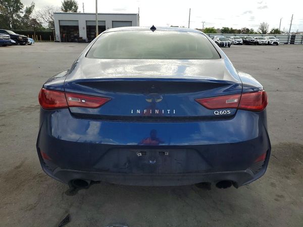 2018 INFINITI Q60